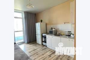 1-к квартира, посуточно, 43м2, 3/10 этаж