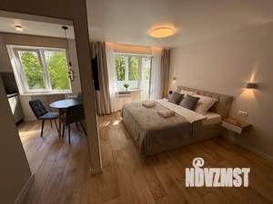 1-к квартира, посуточно, 33м2, 3/5 этаж