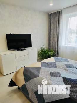 1-к квартира, посуточно, 42м2, 5/8 этаж