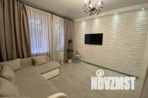 1-к квартира, посуточно, 40м2, 3/9 этаж