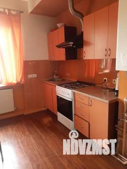 2-к квартира, посуточно, 60м2, 1/2 этаж