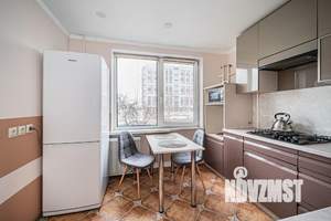2-к квартира, посуточно, 48м2, 1/1 этаж
