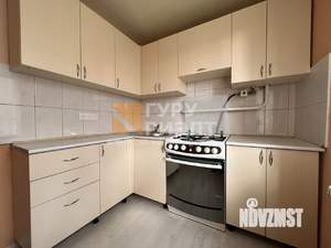 3-к квартира, на длительный срок, 64м2, 1/5 этаж