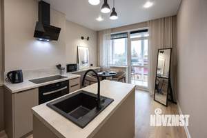 1-к квартира, посуточно, 46м2, 1/1 этаж