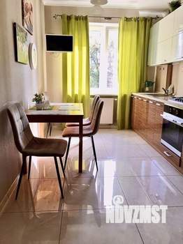 1-к квартира, посуточно, 50м2, 1/1 этаж