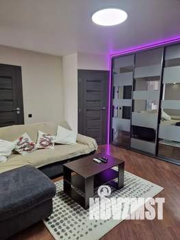 2-к квартира, посуточно, 48м2, 3/3 этаж