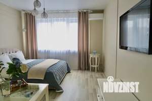 1-к квартира, посуточно, 49м2, 3/9 этаж
