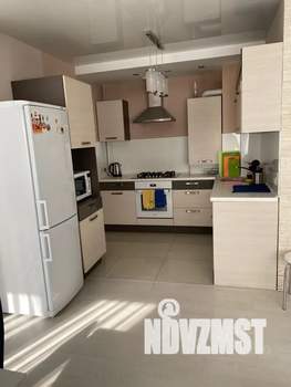 3-к квартира, посуточно, 80м2, 2/3 этаж