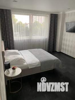 1-к квартира, посуточно, 37м2, 4/9 этаж