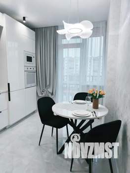 1-к квартира, посуточно, 32м2, 4/9 этаж