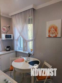 1-к квартира, посуточно, 37м2, 1/1 этаж