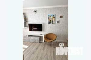 1-к квартира, посуточно, 43м2, 7/9 этаж