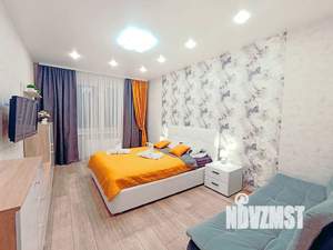 1-к квартира, посуточно, 39м2, 4/9 этаж