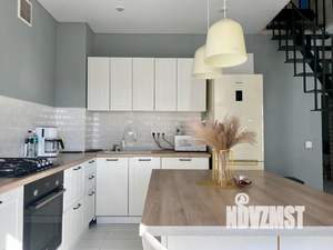 3-к квартира, посуточно, 107м2, 7/8 этаж