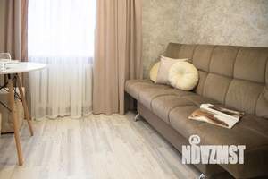 Студия квартира, посуточно, 14м2, 1/3 этаж