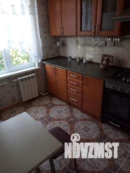 1-к квартира, посуточно, 33м2, 5/5 этаж