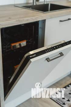 1-к квартира, посуточно, 39м2, 8/9 этаж