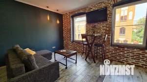 2-к квартира, посуточно, 47м2, 1/1 этаж