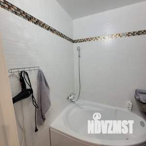 1-к квартира, посуточно, 43м2, 7/10 этаж