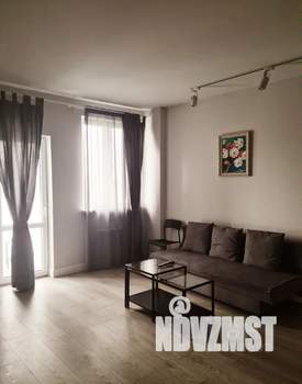 1-к квартира, посуточно, 47м2, 11/16 этаж