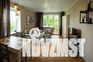 2-к квартира, посуточно, 41м2, 4/4 этаж