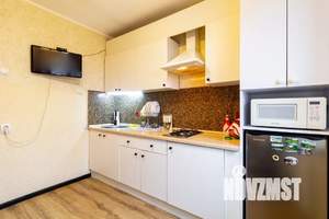 1-к квартира, посуточно, 40м2, 7/9 этаж