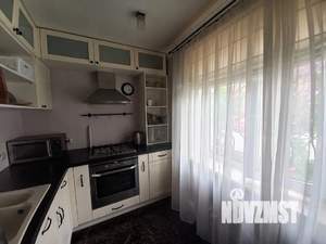 2-к квартира, посуточно, 48м2, 1/5 этаж