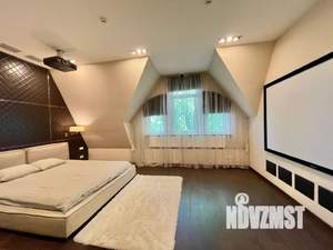 3-к квартира, посуточно, 110м2, 4/4 этаж