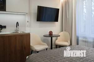 Студия квартира, посуточно, 14м2, 1/9 этаж