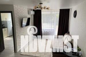 1-к квартира, посуточно, 30м2, 3/5 этаж