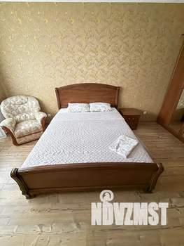 2-к квартира, посуточно, 68м2, 8/10 этаж