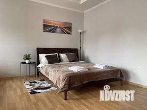 1-к квартира, посуточно, 49м2, 1/1 этаж