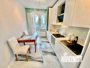 1-к квартира, посуточно, 40м2, 3/8 этаж