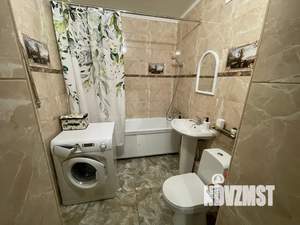 1-к квартира, посуточно, 38м2, 4/14 этаж