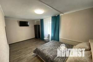 2-к квартира, посуточно, 42м2, 4/5 этаж