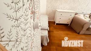 1-к квартира, посуточно, 38м2, 2/3 этаж