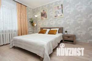3-к квартира, посуточно, 102м2, 1/1 этаж