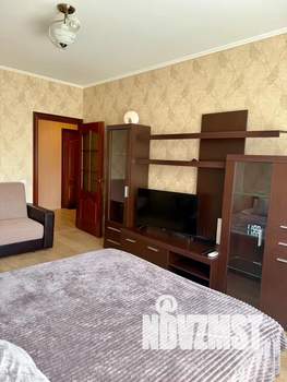 1-к квартира, посуточно, 35м2, 3/8 этаж