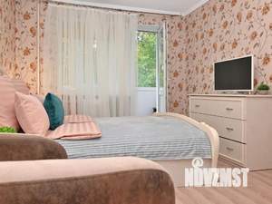 2-к квартира, посуточно, 42м2, 1/1 этаж