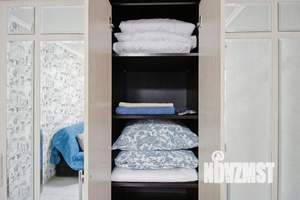 1-к квартира, посуточно, 43м2, 1/1 этаж