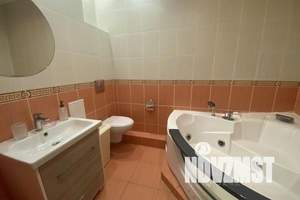 1-к квартира, посуточно, 41м2, 12/17 этаж