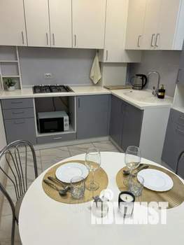 1-к квартира, посуточно, 37м2, 1/10 этаж