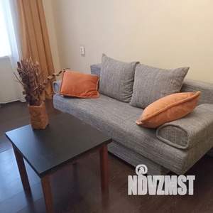 2-к квартира, посуточно, 42м2, 3/5 этаж