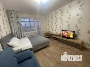 1-к квартира, посуточно, 40м2, 4/5 этаж