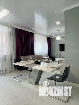 1-к квартира, посуточно, 70м2, 2/4 этаж