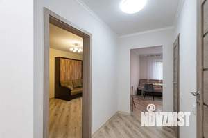 1-к квартира, посуточно, 42м2, 4/10 этаж