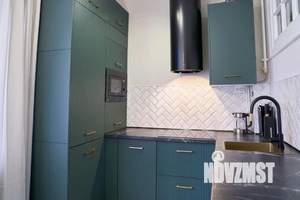 1-к квартира, посуточно, 40м2, 1/1 этаж