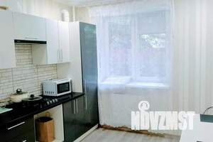 1-к квартира, посуточно, 43м2, 1/10 этаж