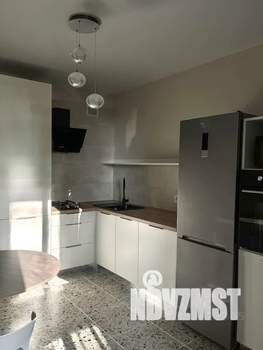 1-к квартира, посуточно, 38м2, 1/9 этаж