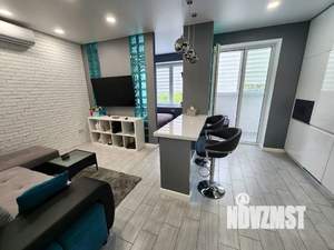 1-к квартира, посуточно, 39м2, 3/8 этаж